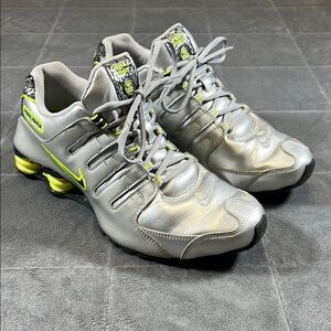 Nike SHOX NZ Metallic Silver and Neon Yellow, lime green (2009)